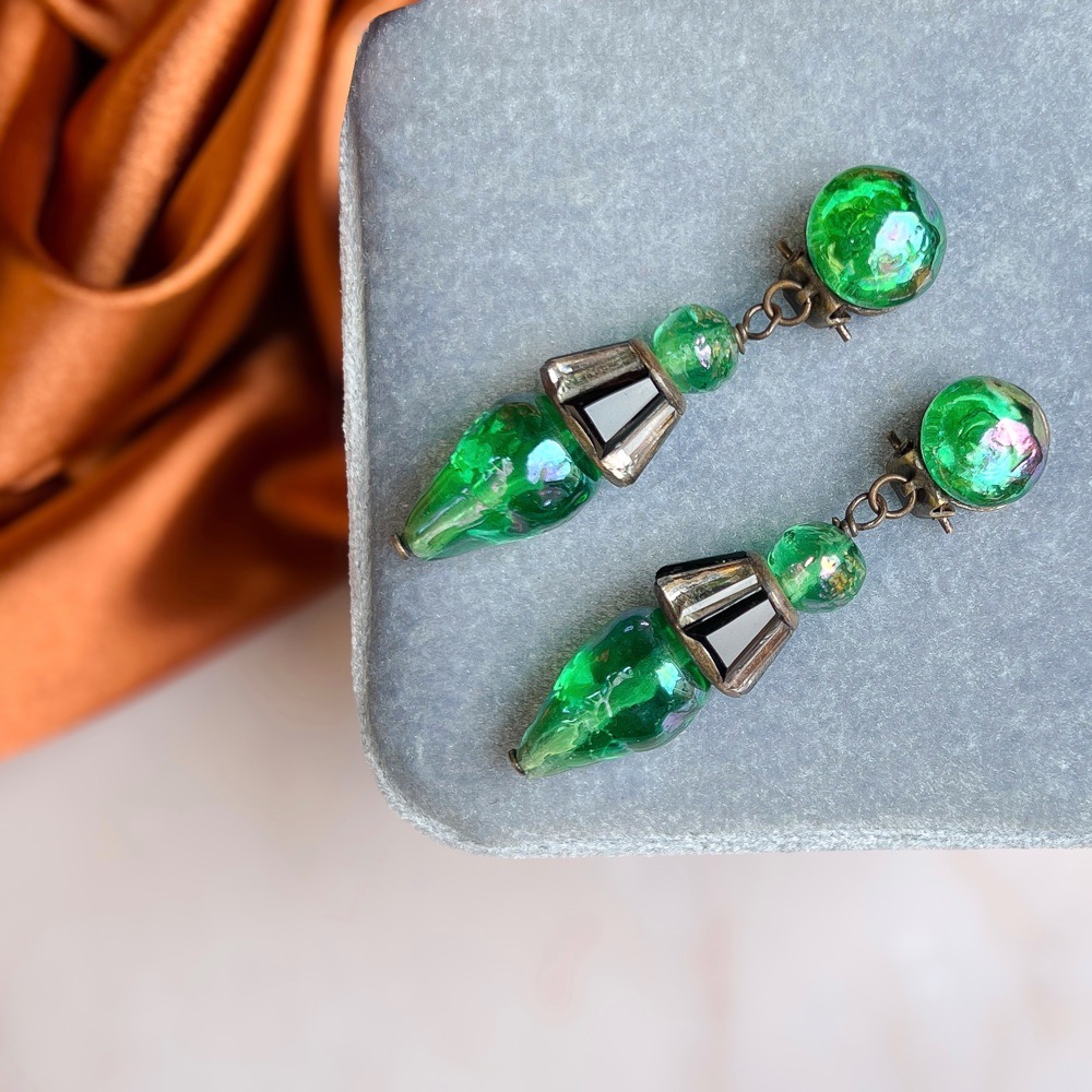 1950s French Couture Green Iridescent Glass Vintage Drop Earrings